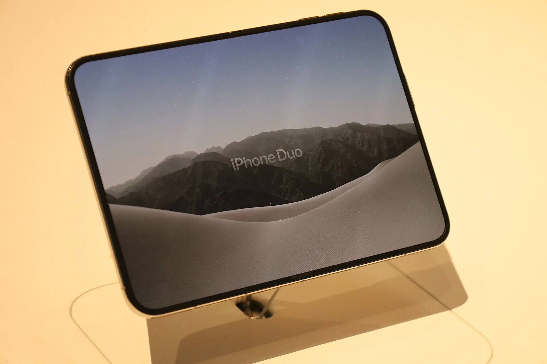 iPhone Duo launch event at Apple Store TRX